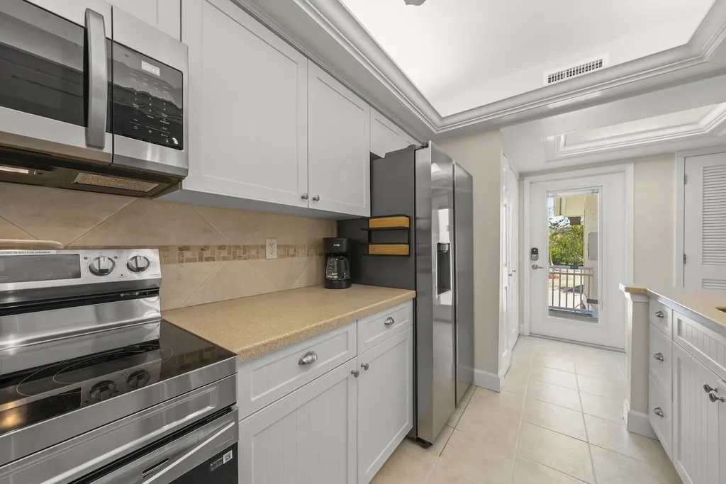 2321 W Gulf Drive Sanibel FL 33957