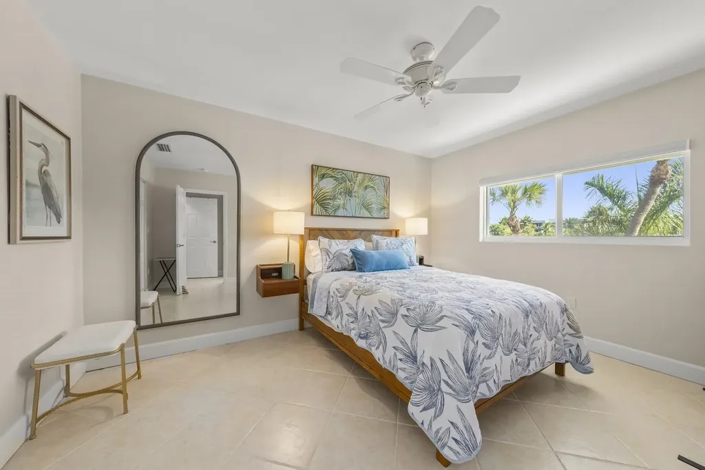 2321 W Gulf Drive Sanibel FL 33957