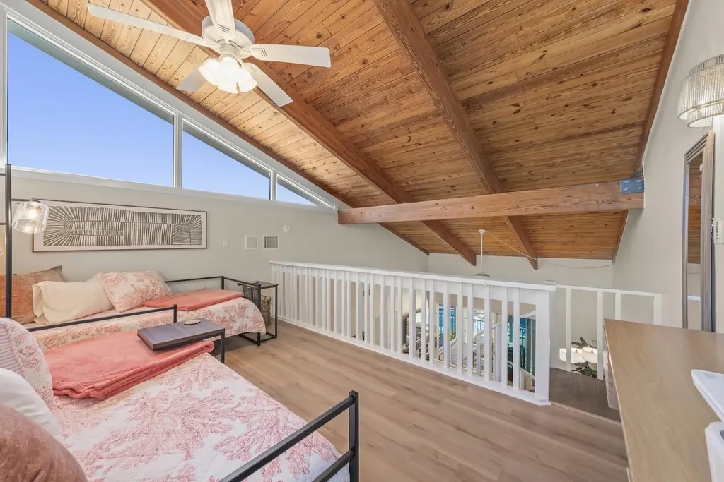 2321 W Gulf Drive Sanibel FL 33957