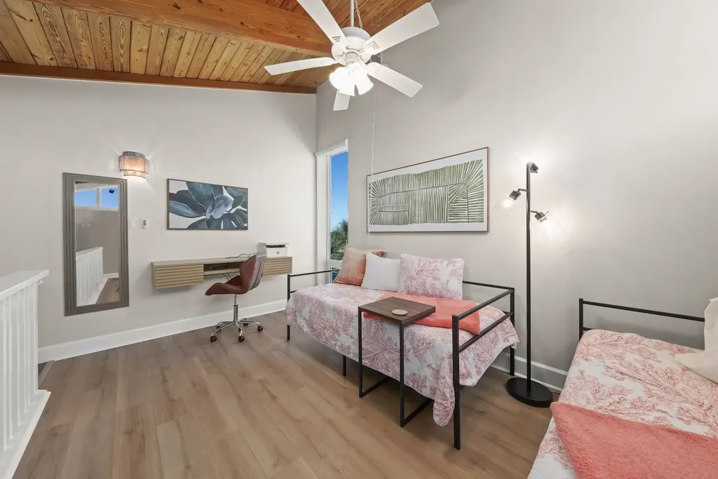 2321 W Gulf Drive Sanibel FL 33957