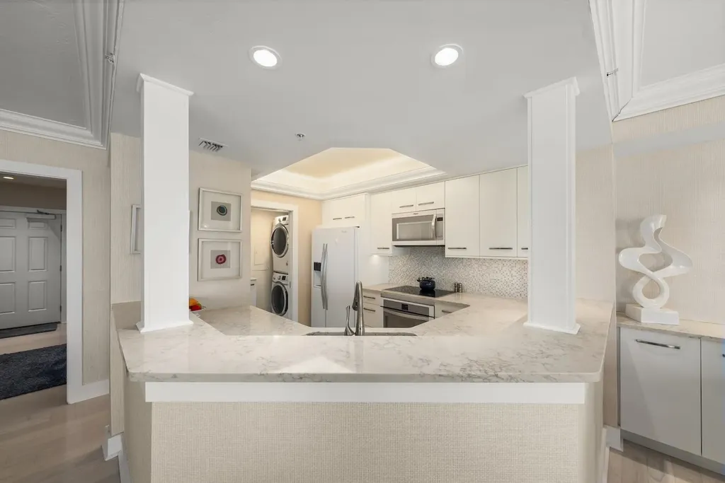 1641 Lands End Village Captiva FL 33924