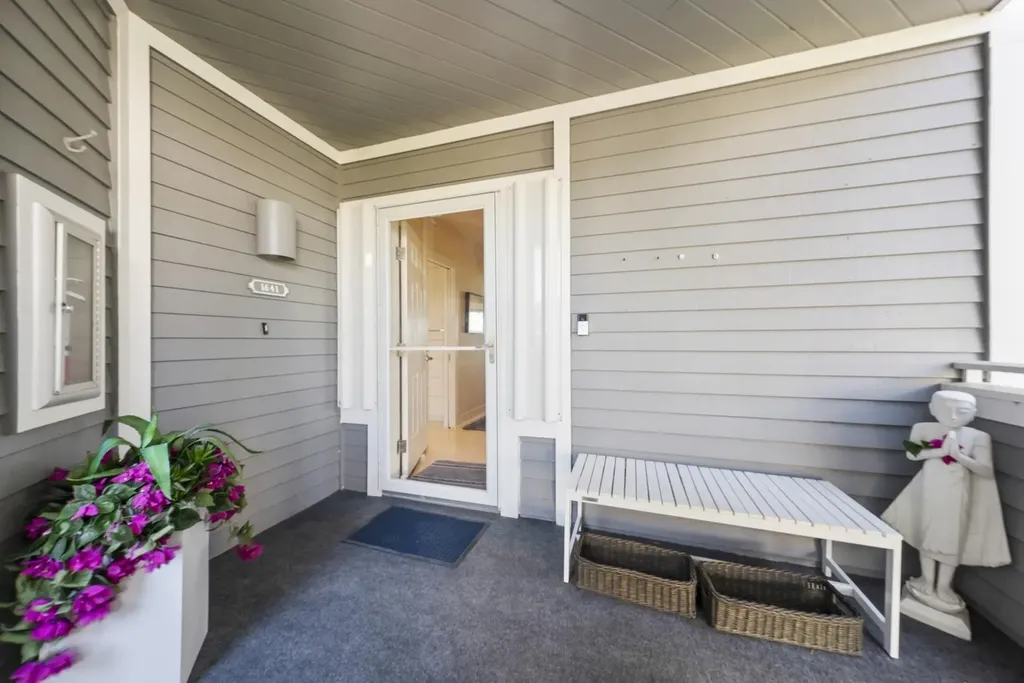 1641 Lands End Village Captiva FL 33924