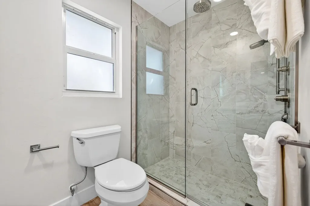 952 Kings Crown Drive Sanibel FL 33957