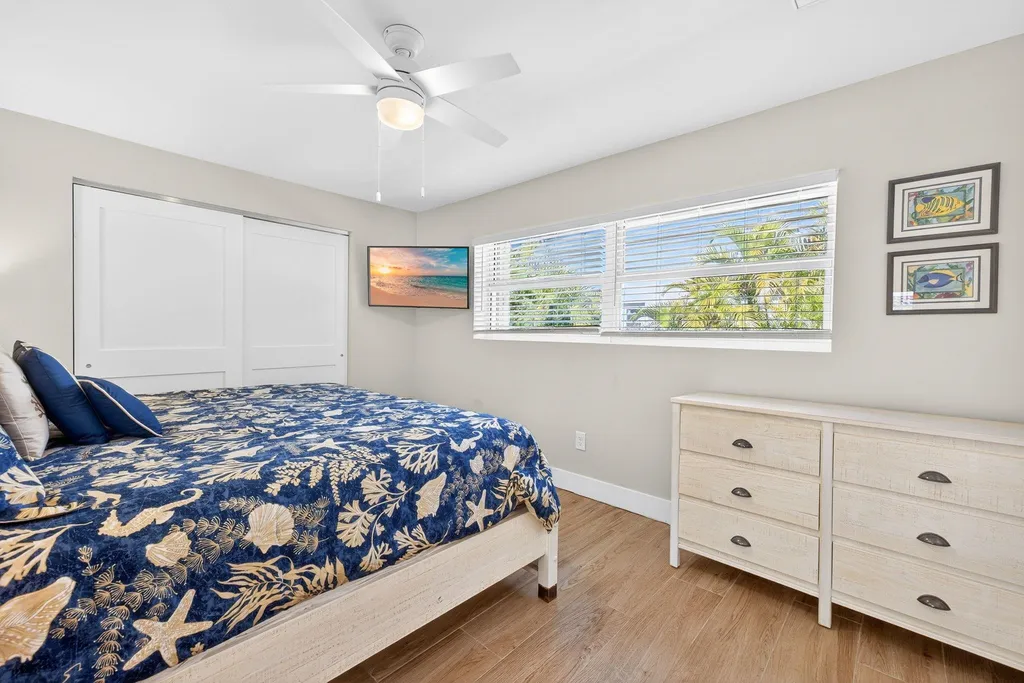 952 Kings Crown Drive Sanibel FL 33957