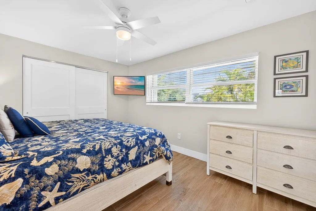 952 Kings Crown Drive Sanibel FL 33957