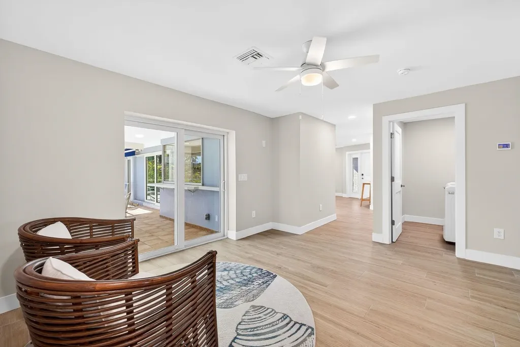 952 Kings Crown Drive Sanibel FL 33957