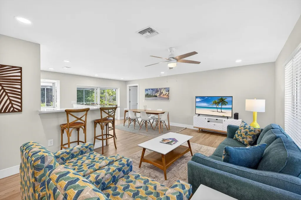 952 Kings Crown Drive Sanibel FL 33957