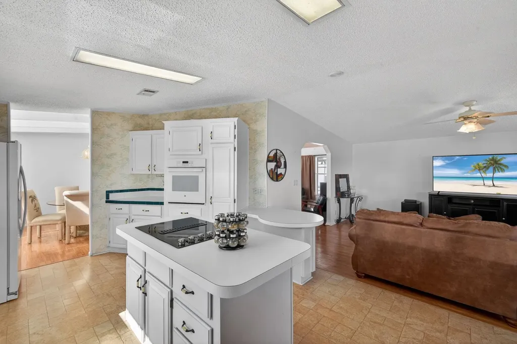 3088 Skipper Lane St. James City FL 33956