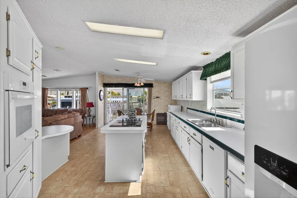 3088 Skipper Lane St. James City FL 33956