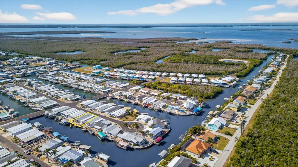 3088 Skipper Lane St. James City FL 33956