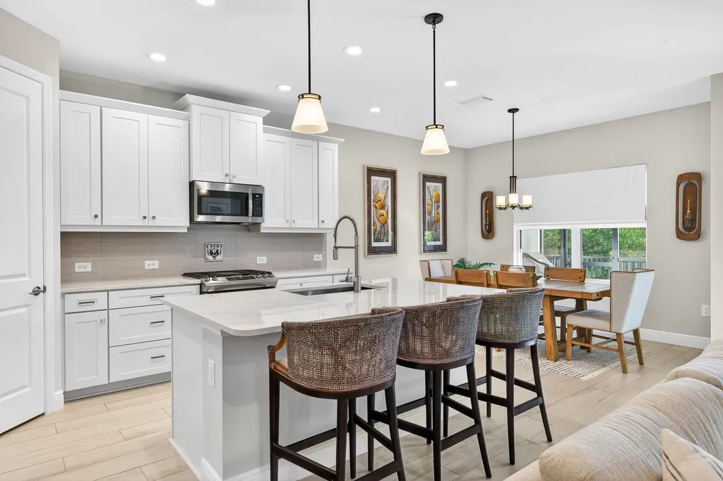 17827 Saddlebunch Key Fort Myers FL 33908