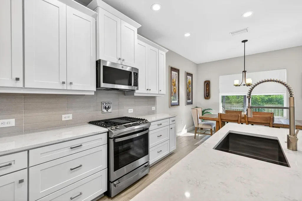 17827 Saddlebunch Key Fort Myers FL 33908