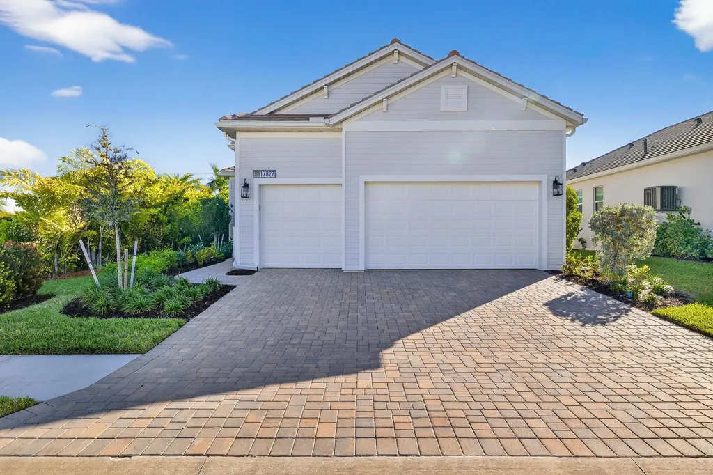17827 Saddlebunch Key Fort Myers FL 33908