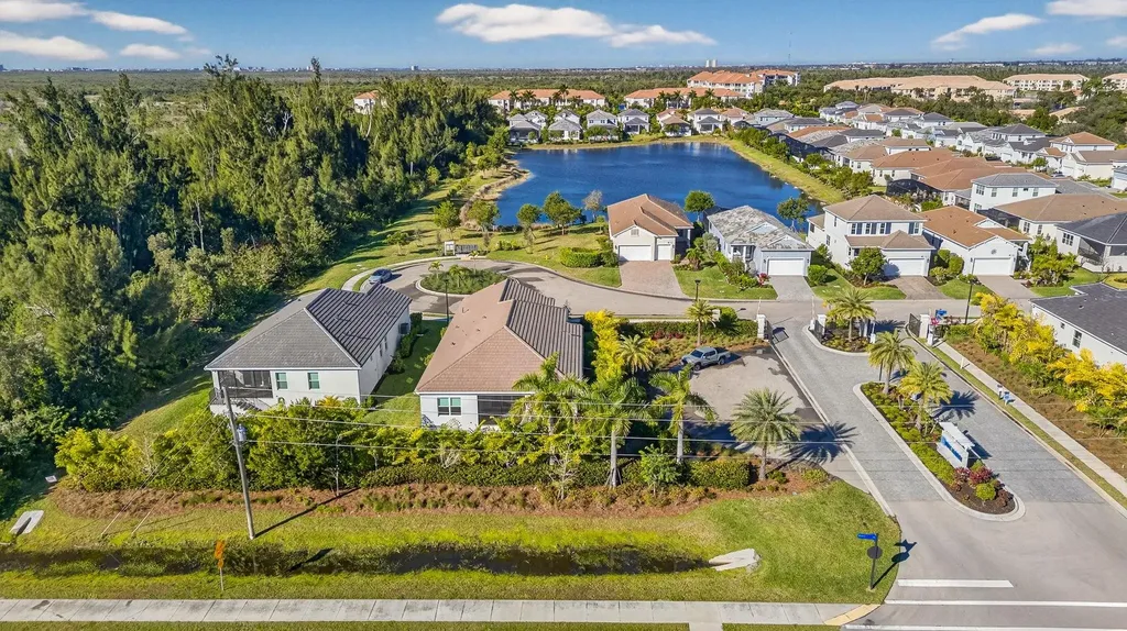 17827 Saddlebunch Key Fort Myers FL 33908