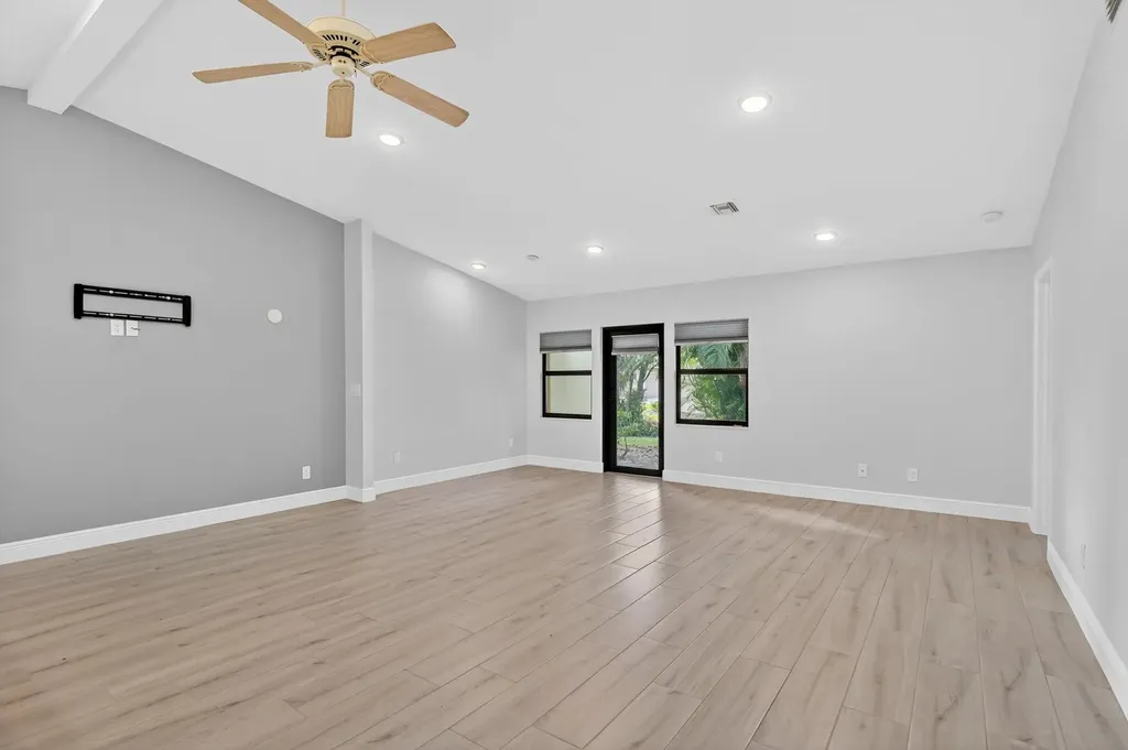 5365 Governors Drive Fort Myers FL 33907