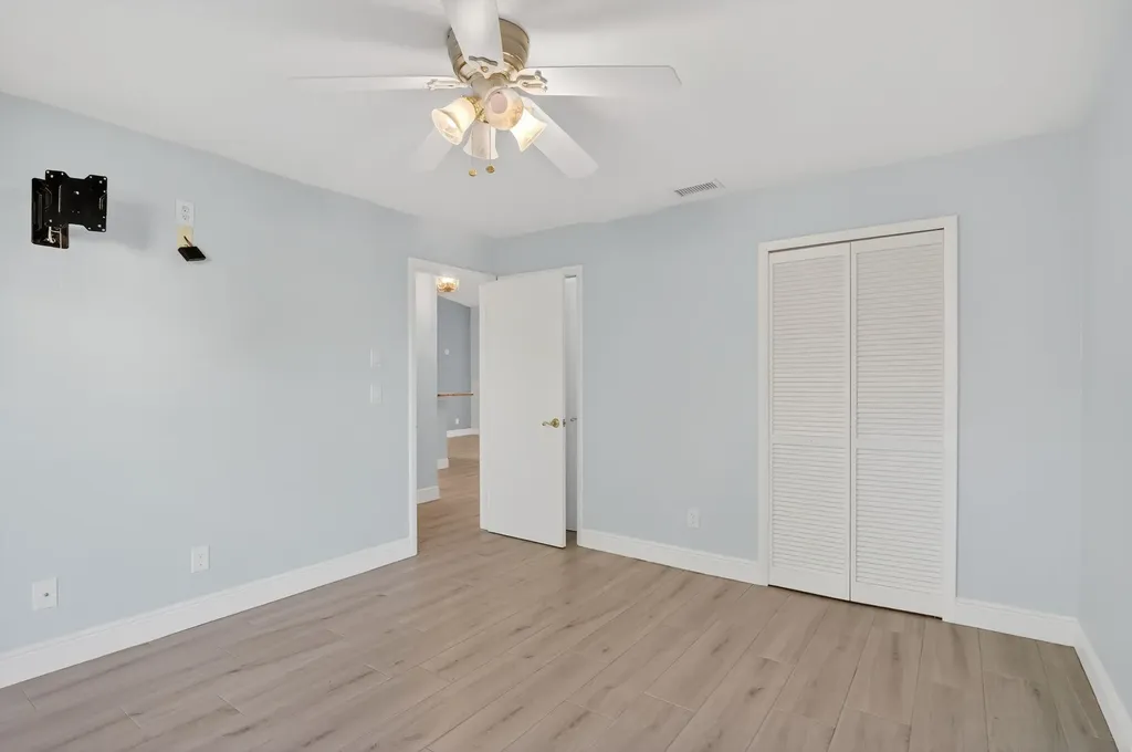 5365 Governors Drive Fort Myers FL 33907