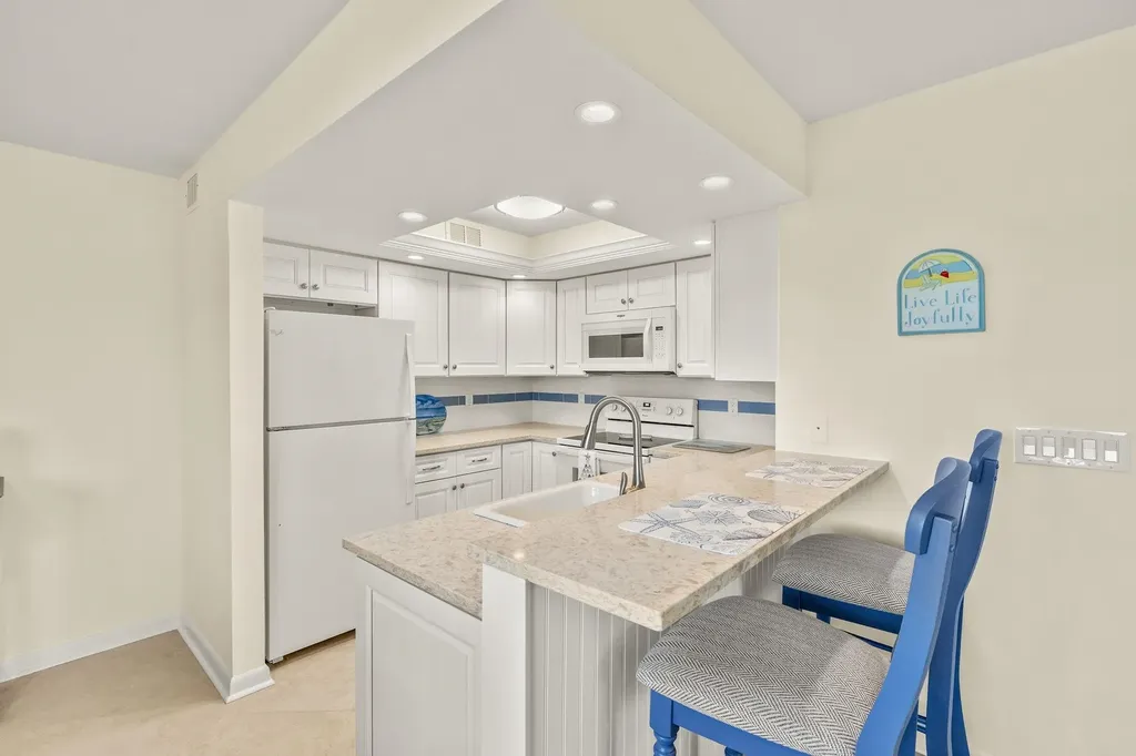 610 Donax Street Sanibel FL 33957
