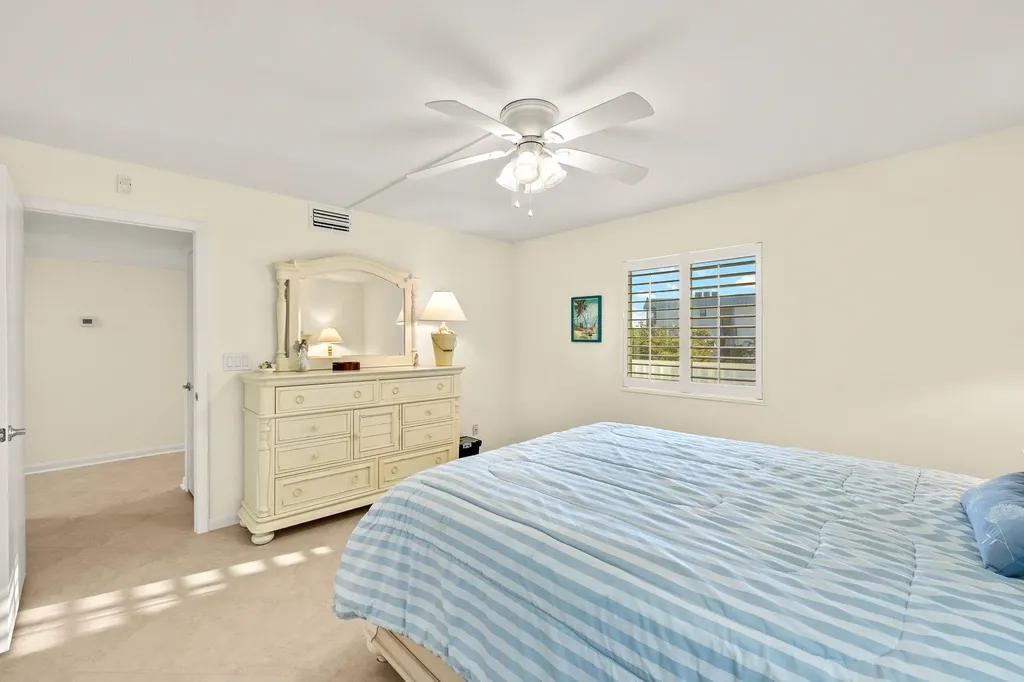 610 Donax Street Sanibel FL 33957