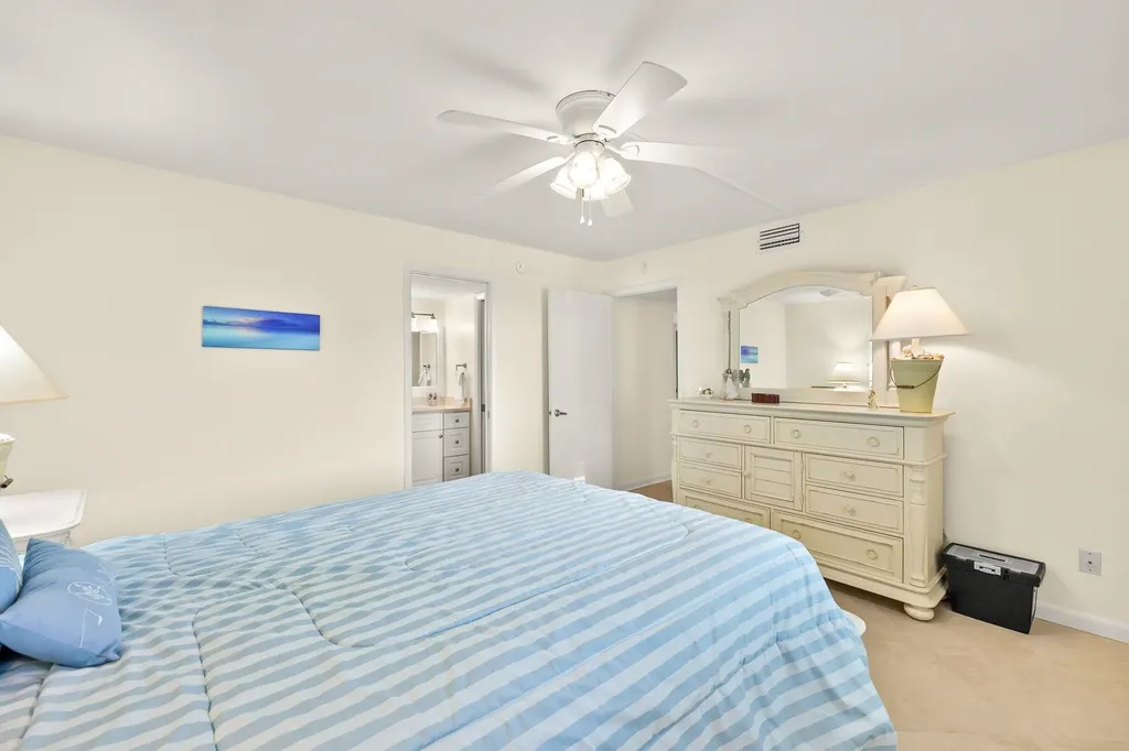 610 Donax Street Sanibel FL 33957