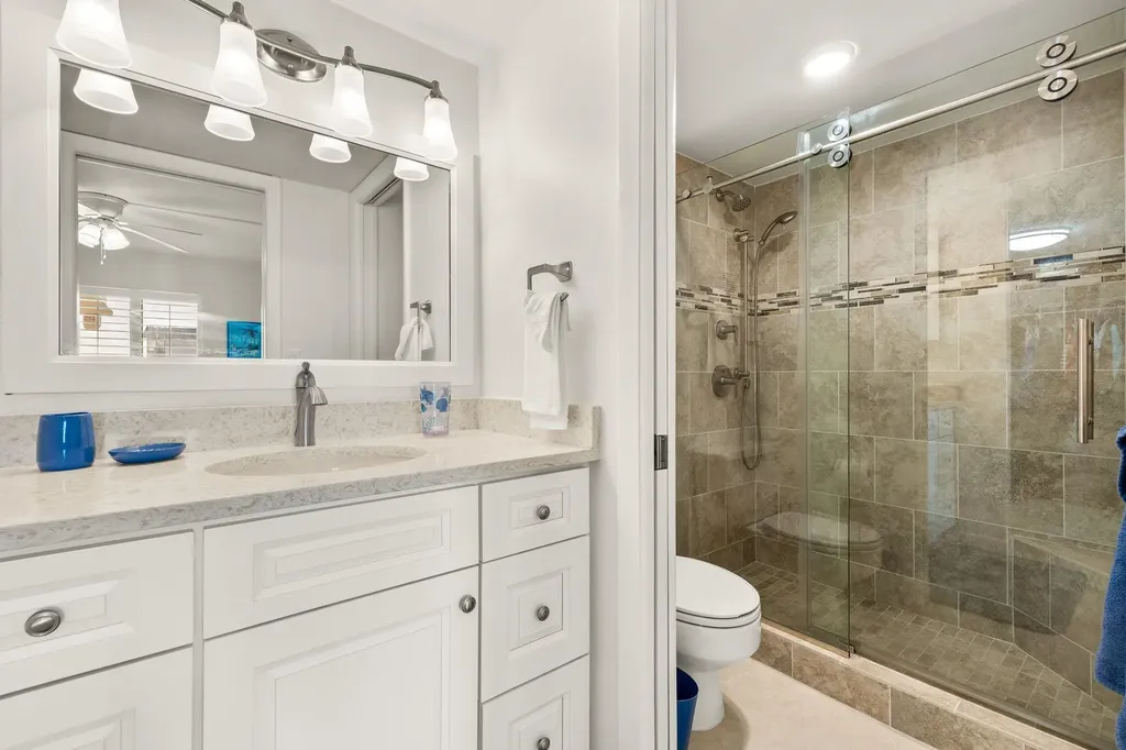 610 Donax Street Sanibel FL 33957