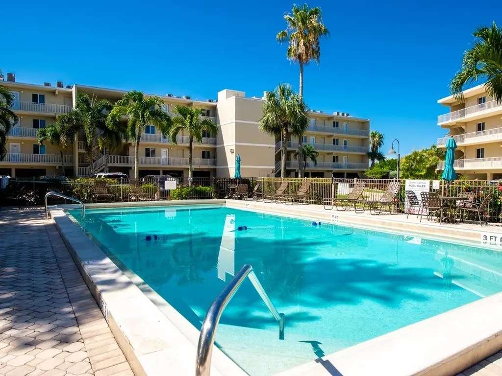 610 Donax Street Sanibel FL 33957