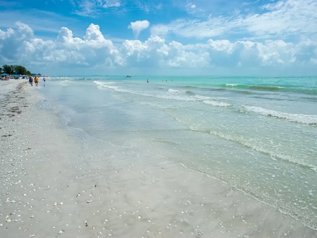 610 Donax Street Sanibel FL 33957