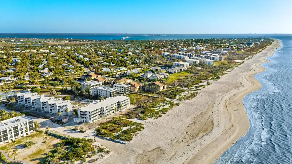 610 Donax Street Sanibel FL 33957