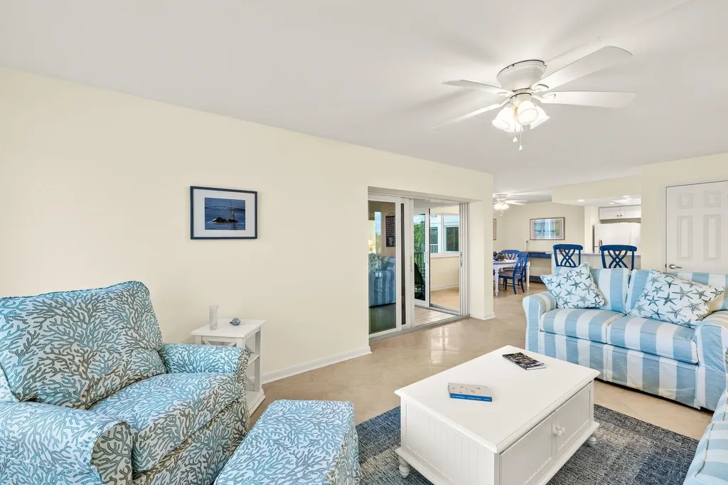 610 Donax Street Sanibel FL 33957