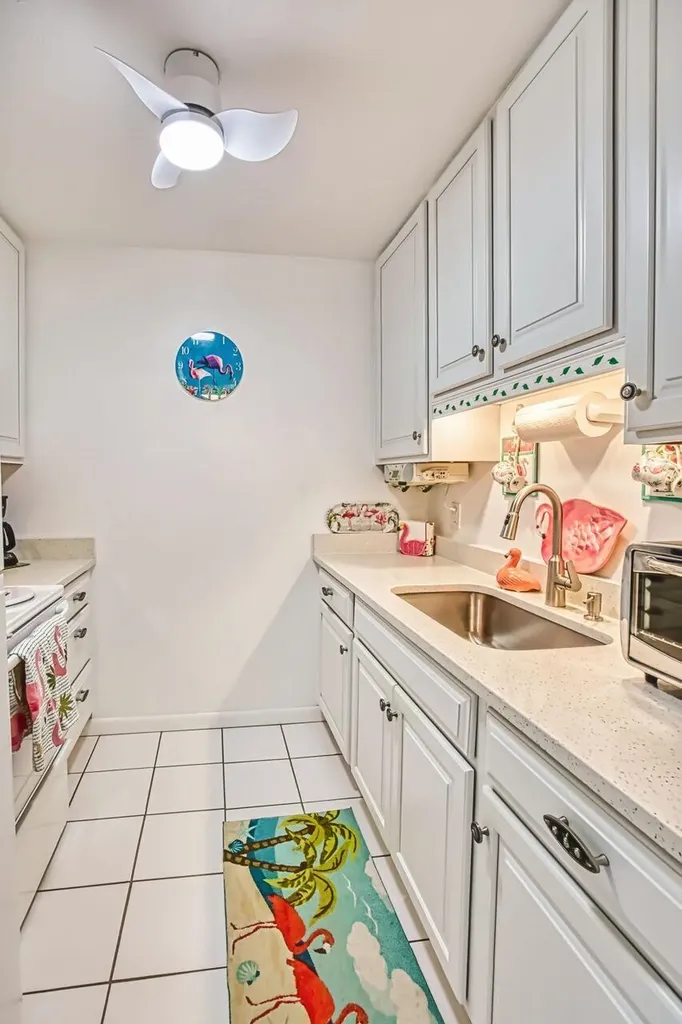 601 Periwinkle Way Sanibel FL 33957