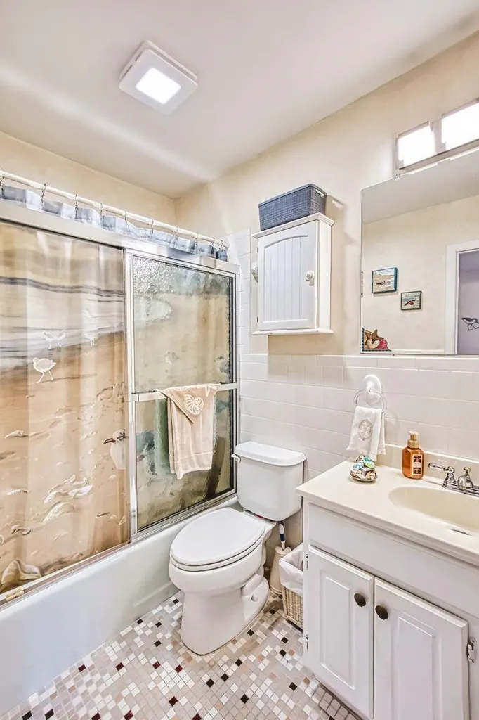 601 Periwinkle Way Sanibel FL 33957