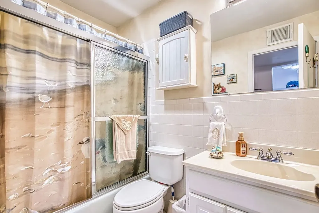 601 Periwinkle Way Sanibel FL 33957