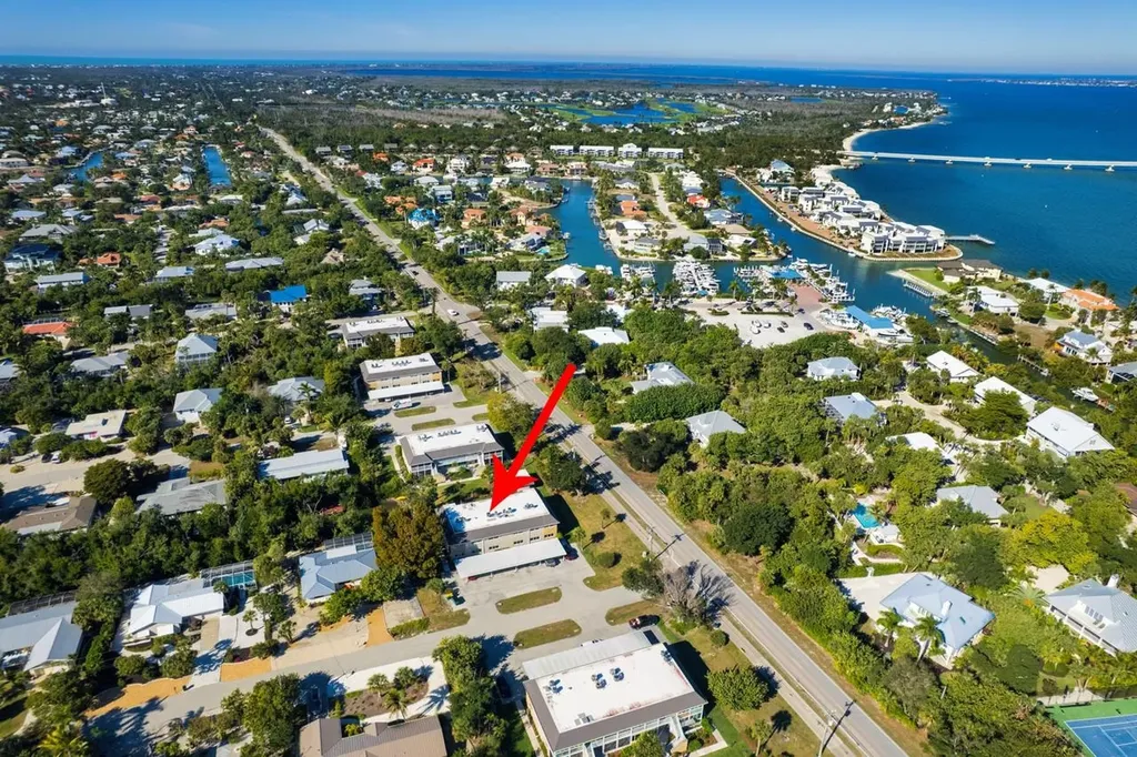 601 Periwinkle Way Sanibel FL 33957