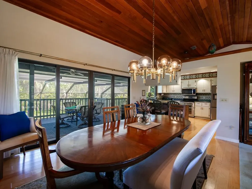 1379 Albatross Road Sanibel FL 33957