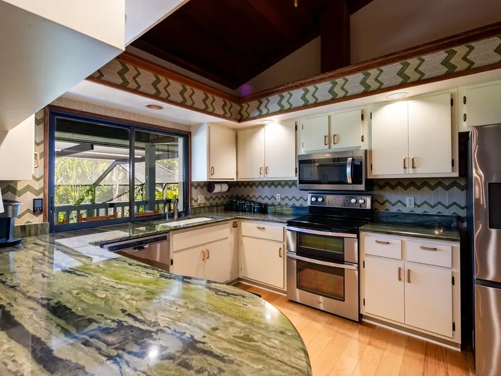 1379 Albatross Road Sanibel FL 33957