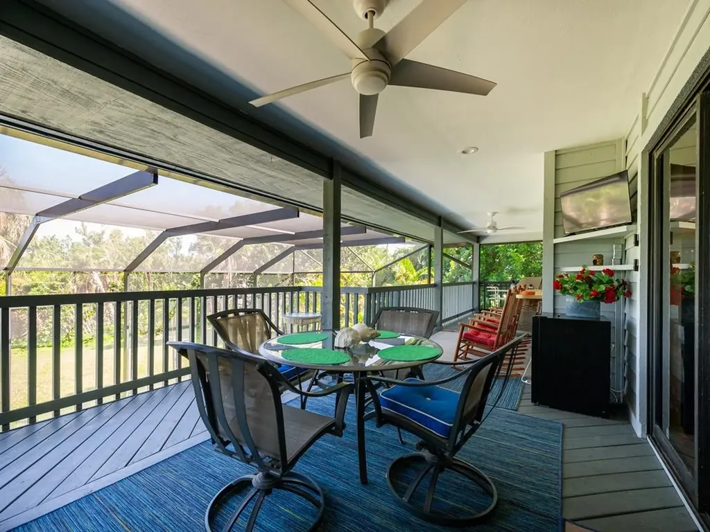 1379 Albatross Road Sanibel FL 33957