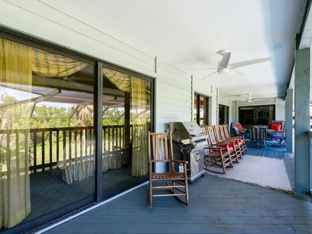 1379 Albatross Road Sanibel FL 33957