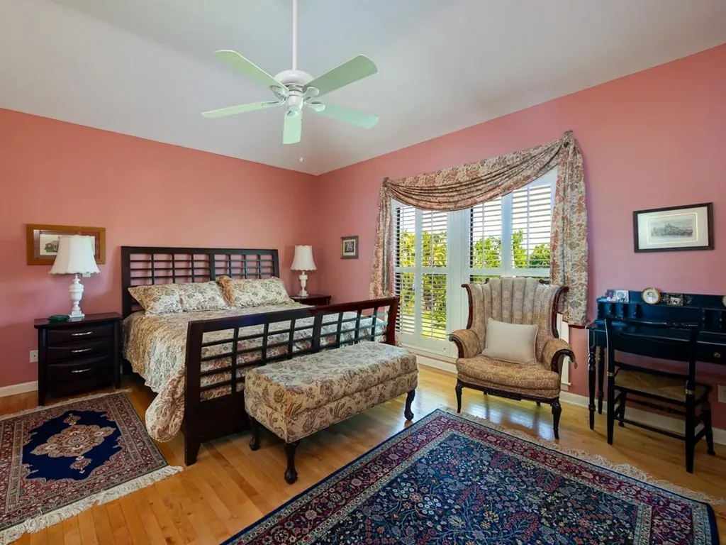 1379 Albatross Road Sanibel FL 33957