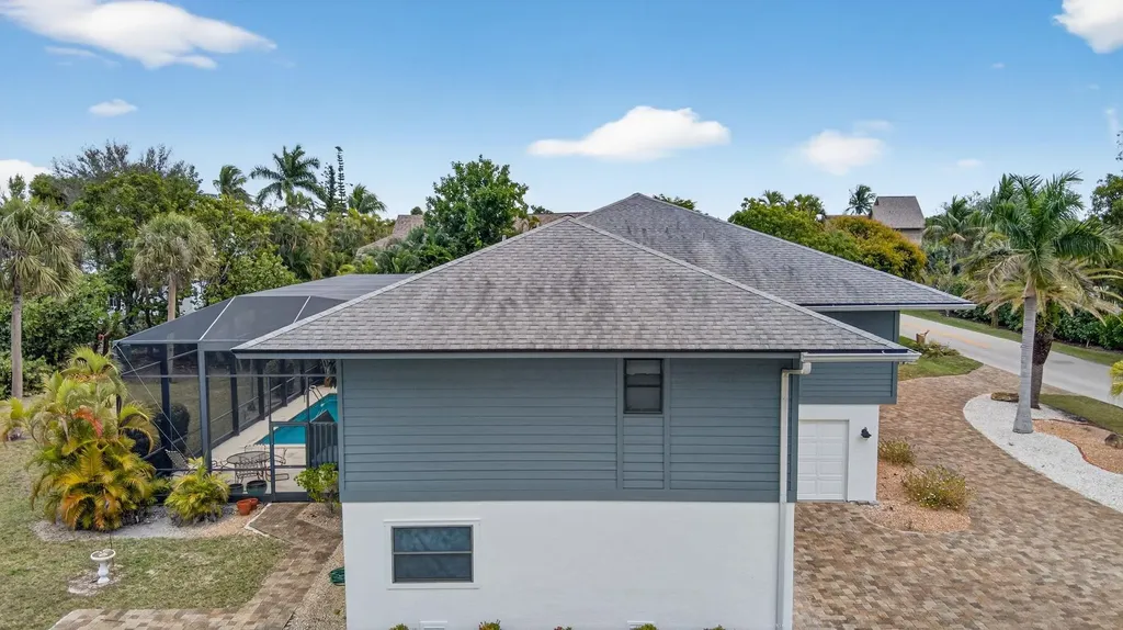 1379 Albatross Road Sanibel FL 33957