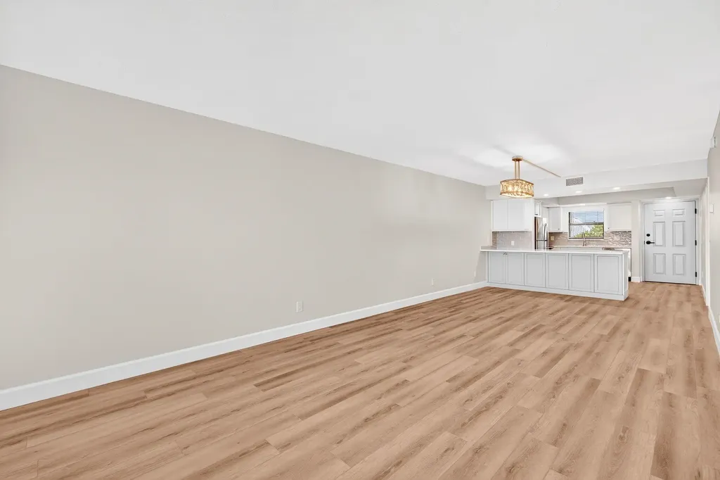 2737 W Gulf Drive Sanibel FL 33957