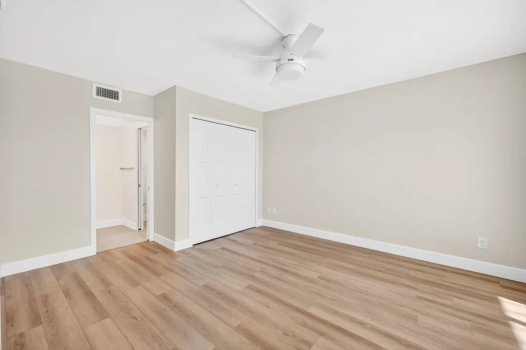 2737 W Gulf Drive Sanibel FL 33957