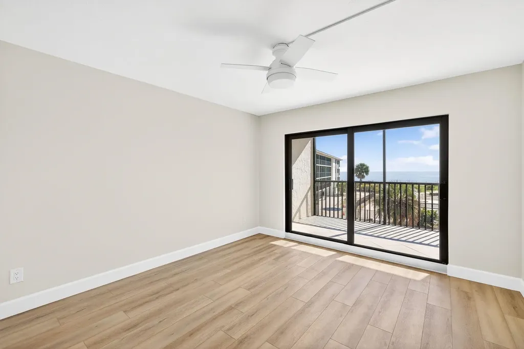 2737 W Gulf Drive Sanibel FL 33957