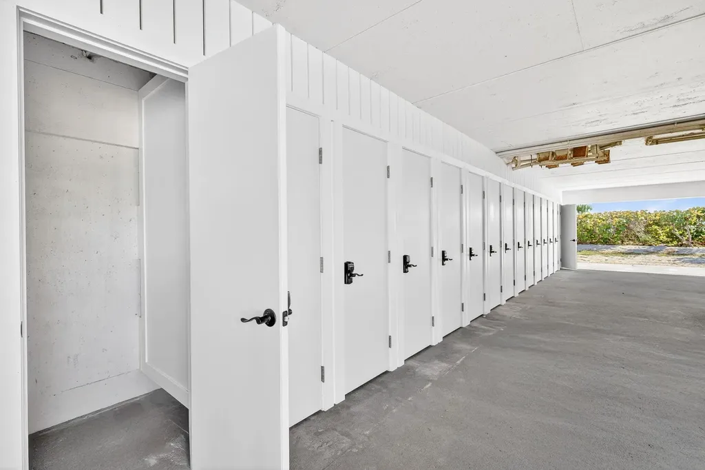 2737 W Gulf Drive Sanibel FL 33957