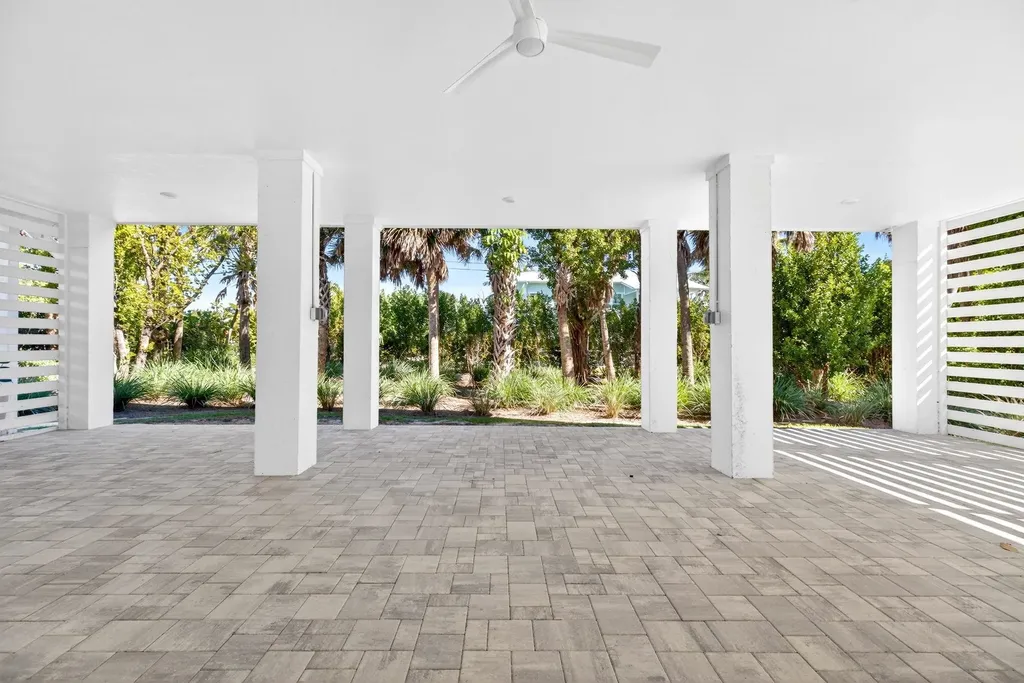 1160 Buttonwood Lane Sanibel FL 33957