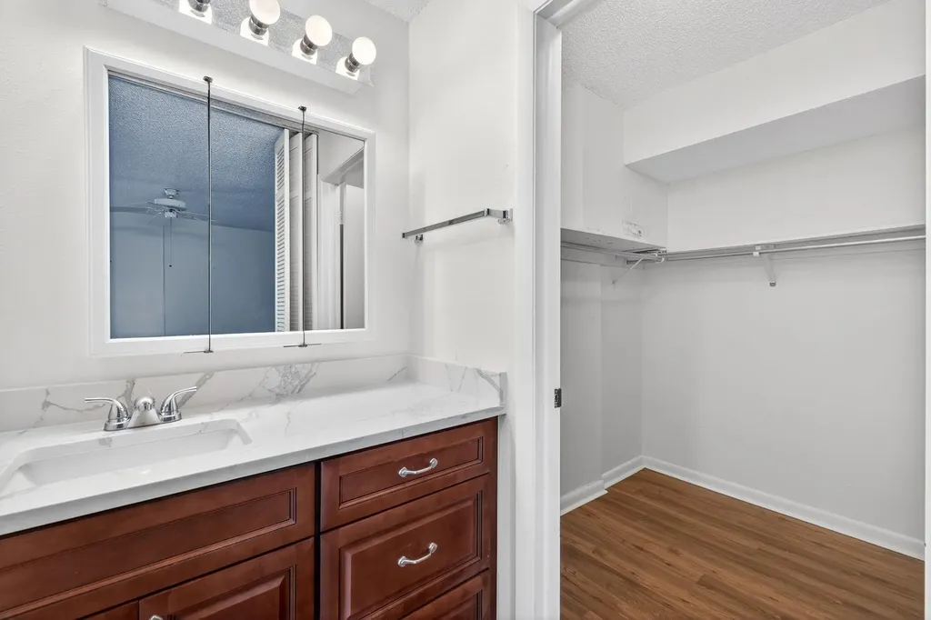 3150 Shorewood Lane Fort Myers FL 33907