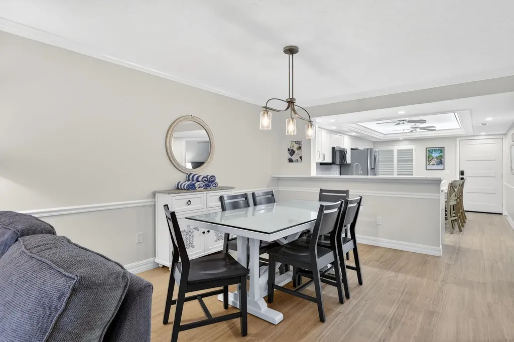 2445 W Gulf Drive Sanibel FL 33957