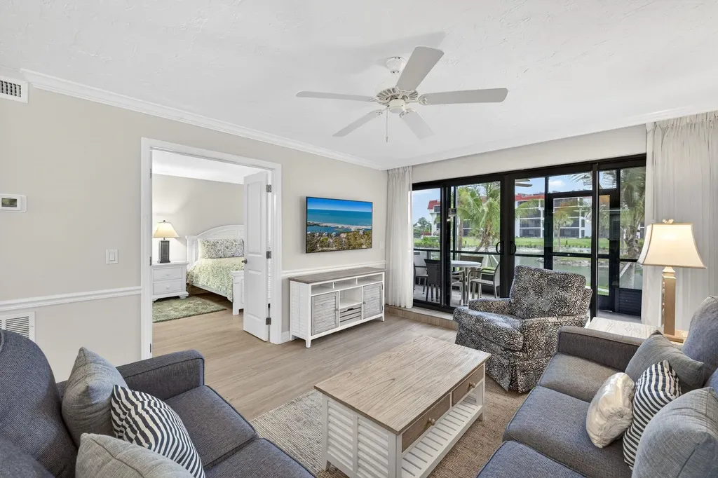 2445 W Gulf Drive Sanibel FL 33957