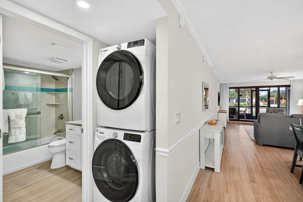 2445 W Gulf Drive Sanibel FL 33957