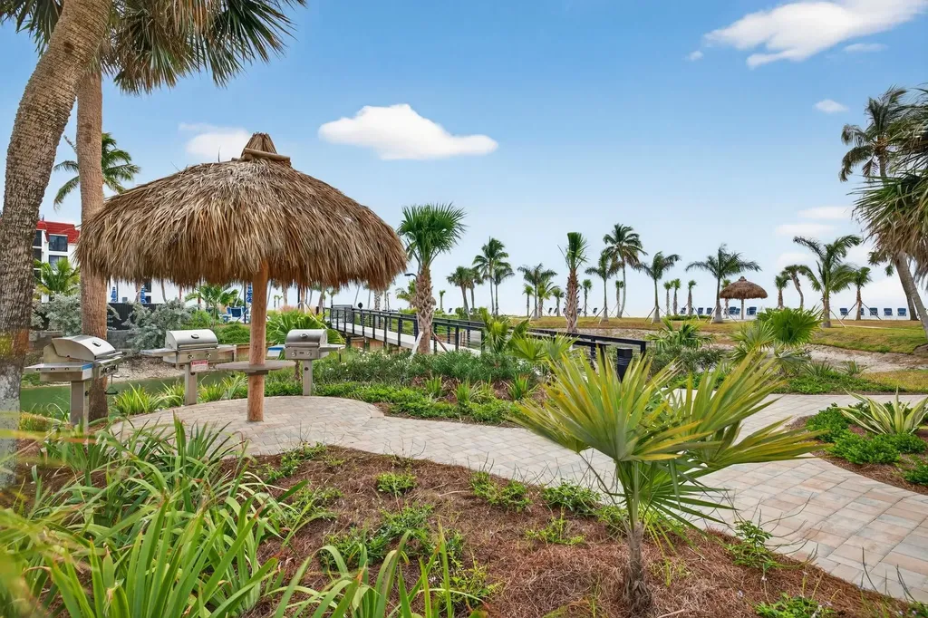 2445 W Gulf Drive Sanibel FL 33957
