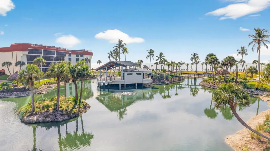 2445 W Gulf Drive Sanibel FL 33957