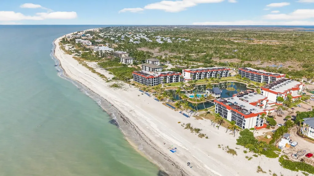 2445 W Gulf Drive Sanibel FL 33957